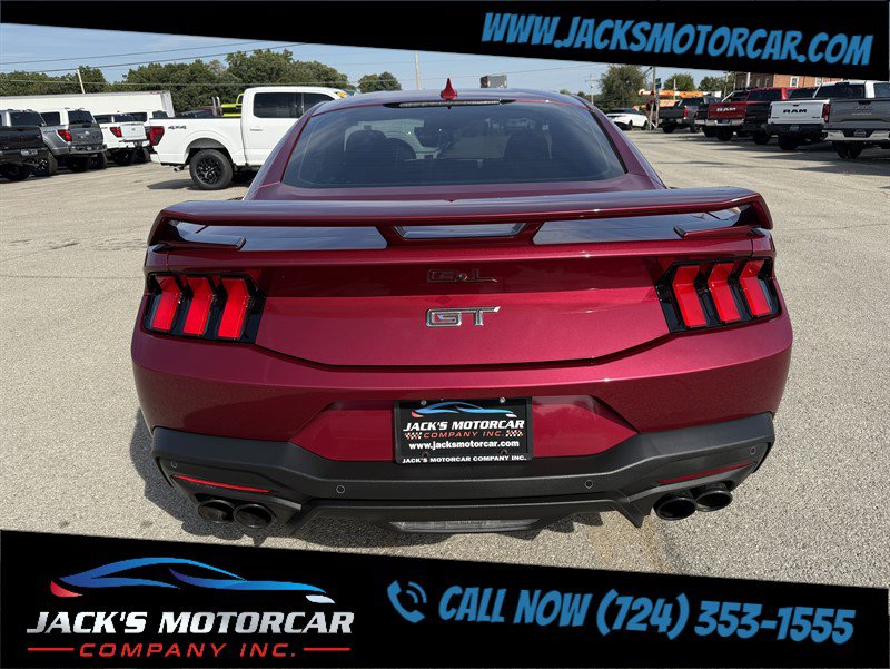 Used 2026 Ford Mustang GT w/ GT Performance Package RWD image 15
