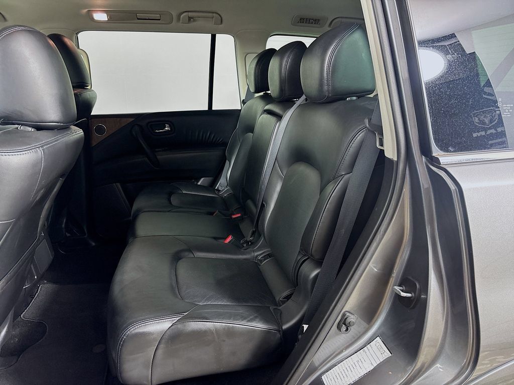 Used 2023 Nissan Armada SL RWD image 23