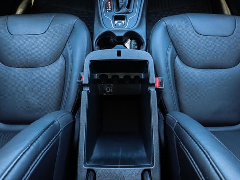 Used 2021 Jeep Cherokee Latitude Lux w/ Sun & Sound Group image 30