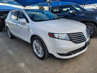 Used 2018 Lincoln MKT AWD w/ Technology Package