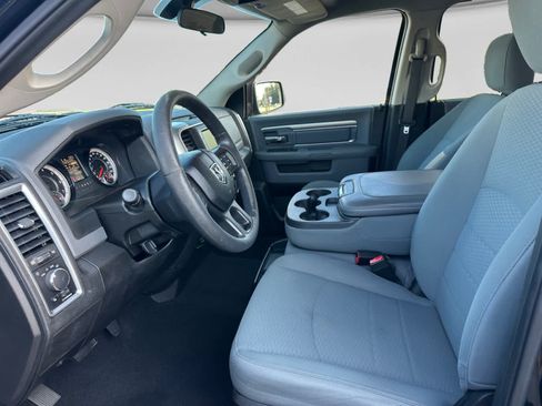 Used 2019 RAM 1500 Classic SLT RWD image 10
