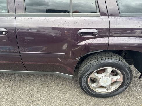 Used 2009 Chevrolet TrailBlazer LT RWD image 7