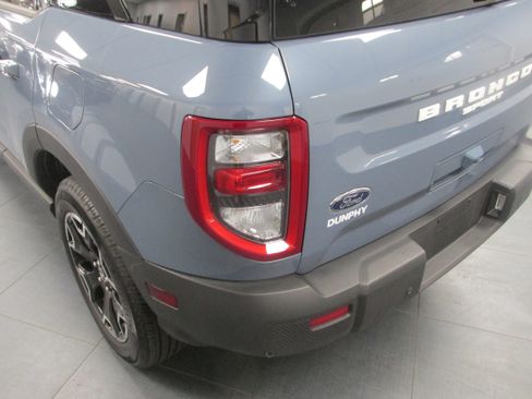 Used 2025 Ford Bronco Sport Outer Banks w/ Outer Banks Tech Package+ image 12