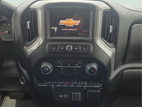 Used 2022 Chevrolet Silverado 1500 Custom RWD image 14