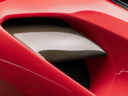 Used 2018 Ferrari 488 GTB RWD image 29