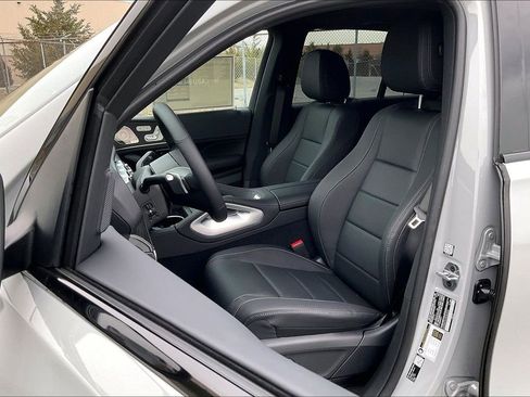 New 2026 Mercedes-Benz GLE 350 4MATIC image 9