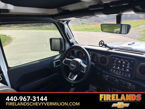 Used 2021 Jeep Gladiator Mojave image 32
