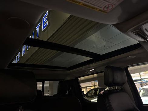 Certified 2023 Ford F350 Lariat w/ Lariat Ultimate Package image 13