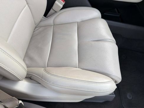 Used 2019 Lincoln Navigator Select w/ Technology Package image 18