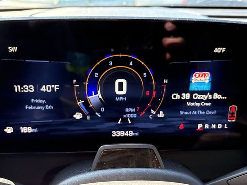 Certified 2024 Chevrolet Traverse RS image 15