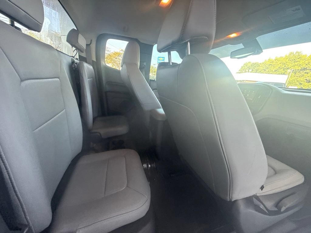 Used 2022 Chevrolet Colorado W/T w/ WT Convenience Package RWD image 41