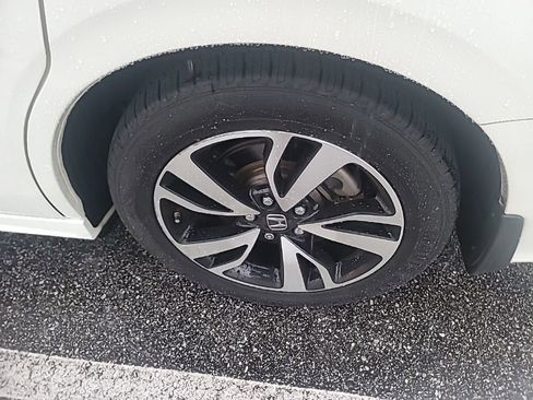 Used 2019 Honda Odyssey Elite image 6