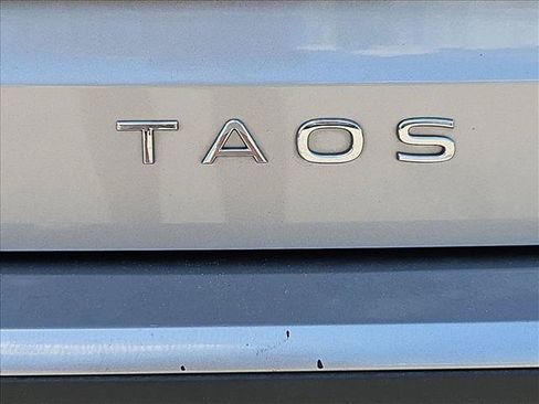 Used 2023 Volkswagen Taos S FWD image 12