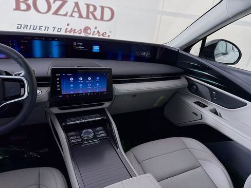 New 2026 Lincoln Nautilus Premier w/ Equipment Group 102A image 25