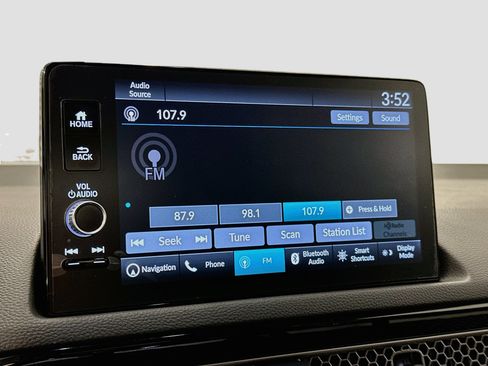 Used 2024 Honda Civic Touring image 21