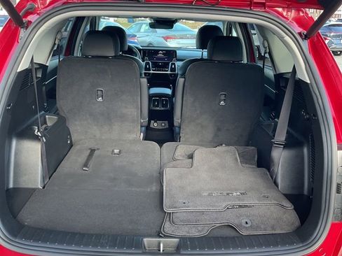 Used 2023 Kia Sorento EX image 32