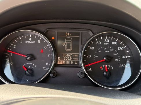 Used 2014 Nissan Rogue S w/ Convenience Package FWD image 20