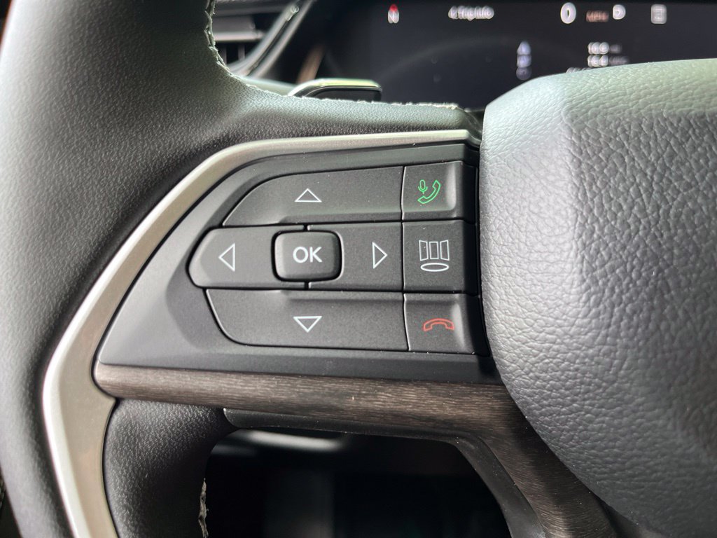 New 2026 Jeep Grand Cherokee Altitude AWD/4WD image 23
