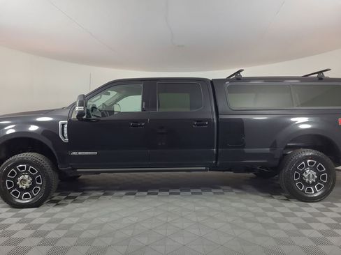 Used 2019 Ford F250 Lariat w/ Lariat Ultimate Package image 6