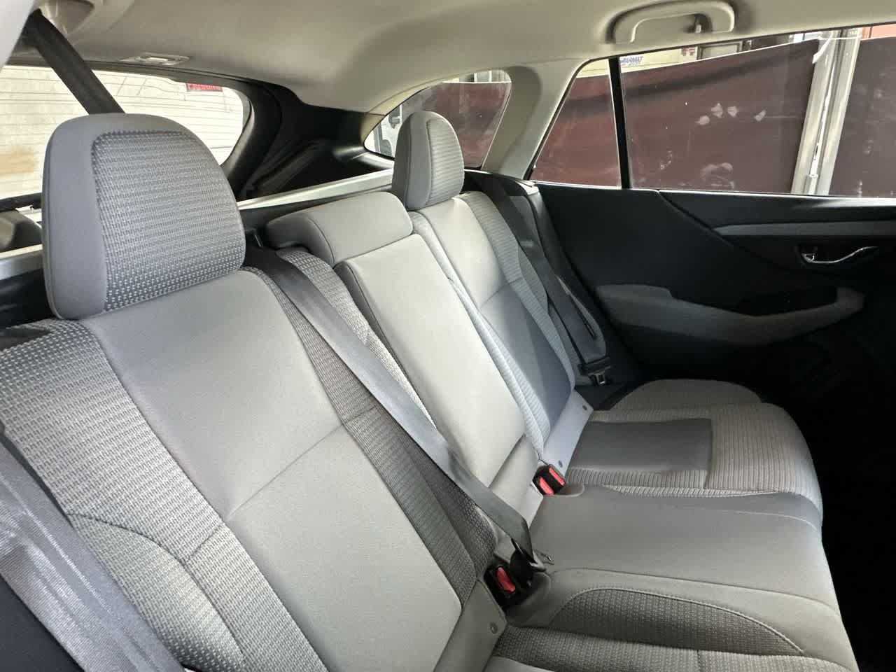 Used 2025 Subaru Outback Premium AWD/4WD image 26