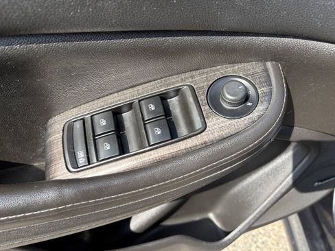 Used 2014 Chevrolet Malibu LT FWD image 24
