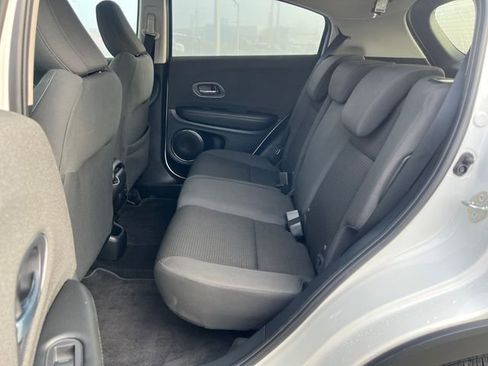 Used 2021 Honda HR-V EX image 14