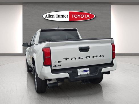 Used 2024 Toyota Tacoma SR5 image 9