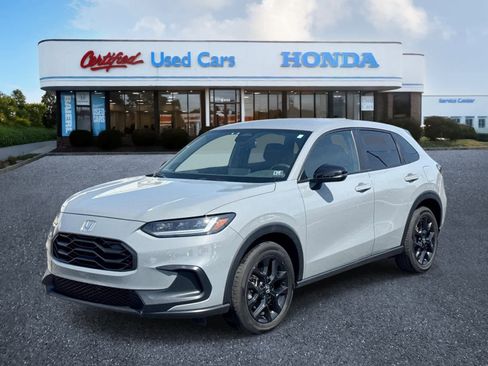 Used 2024 Honda HR-V Sport image 1