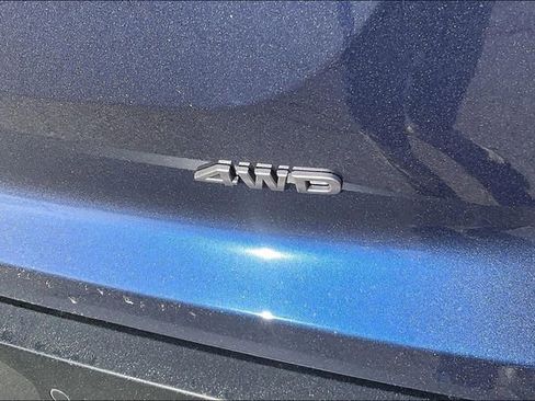 New 2026 Nissan Pathfinder SV image 8