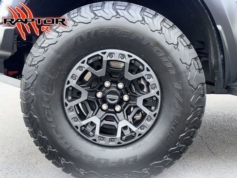 Used 2025 Ford F150 Raptor w/ Equipment Group 803A Raptor R image 19