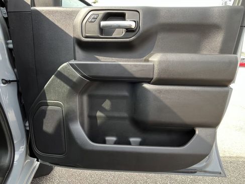 Used 2024 Chevrolet Silverado 1500 Custom Trail Boss w/ Turbomax Blackout Package image 17