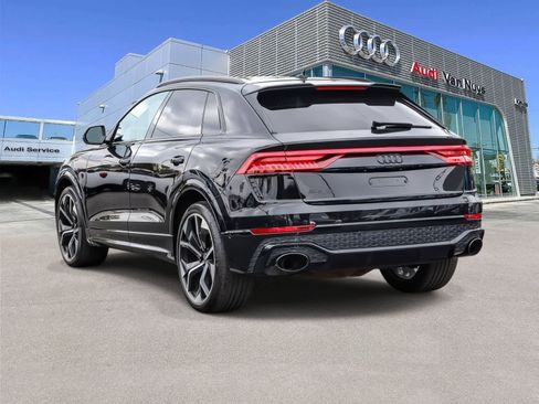 Used 2022 Audi RS Q8 AWD/4WD image 2