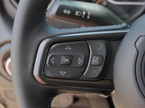 New 2025 Jeep Gladiator Rubicon w/ Convenience Group image 27