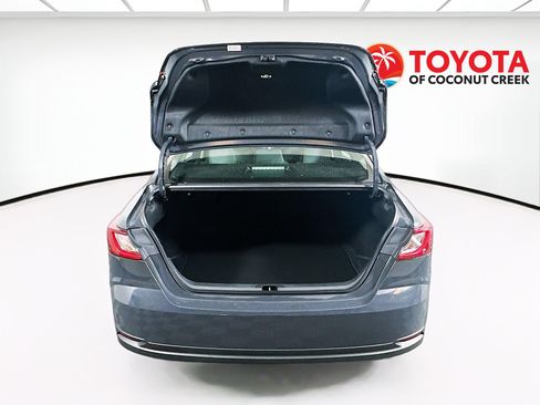 Used 2026 Toyota Camry LE FWD image 31