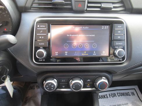 Used 2024 Nissan Versa S w/ Trunk Package FWD image 21