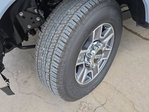 New 2026 Ford F350 Lariat image 29