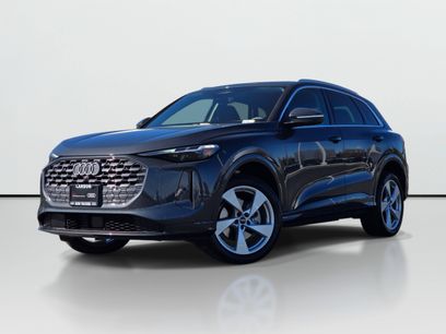 Certified 2025 Audi Q5 Premium w/ Premium Plus
