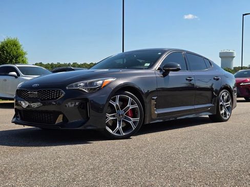 Used 2019 Kia Stinger GT1 RWD image 23