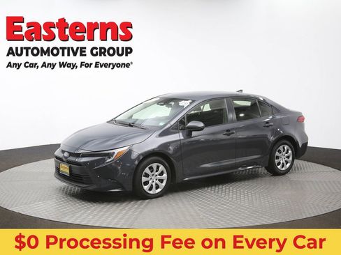 Used 2023 Toyota Corolla LE w/ Carpet Mat Package (TMS) FWD image 56
