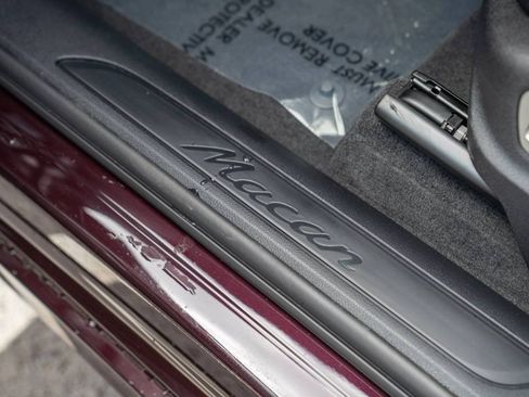 New 2026 Porsche Macan AWD/4WD image 12