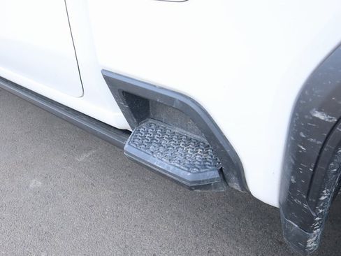 Certified 2024 GMC Sierra 2500 AT4X image 11