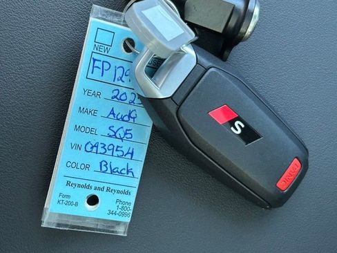 Used 2025 Audi SQ5 Premium Plus w/ Premium Plus Package image 76