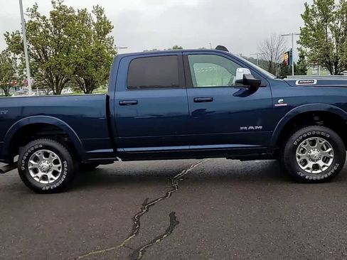 Used 2021 RAM 2500 Laramie image 9