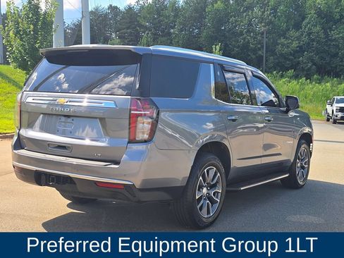 Used 2022 Chevrolet Tahoe LT w/ Luxury Package AWD/4WD image 3