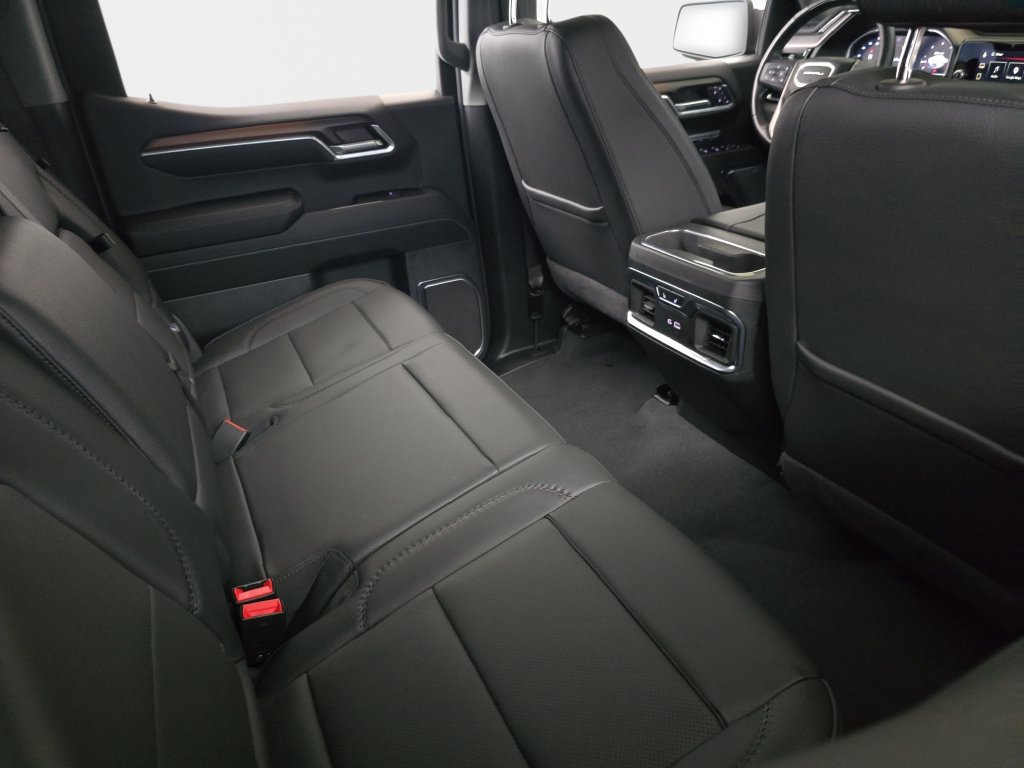 Used 2024 GMC Sierra 1500 Denali AWD/4WD image 13