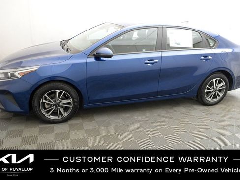 Certified 2023 Kia Forte LXS w/ LXS Technology Package image 8