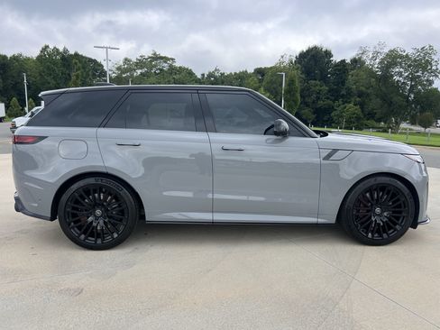 Used 2025 Land Rover Range Rover Sport SV Edition Two AWD/4WD image 8