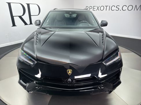 Used 2023 Lamborghini Urus S AWD/4WD image 12
