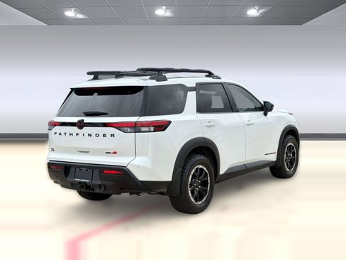 New 2026 Nissan Pathfinder Rock Creek image 9