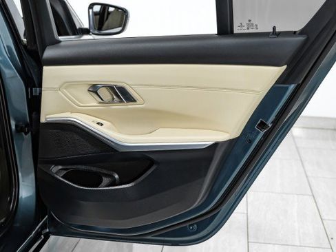 Used 2020 BMW 330i Sedan w/ Convenience Package image 43